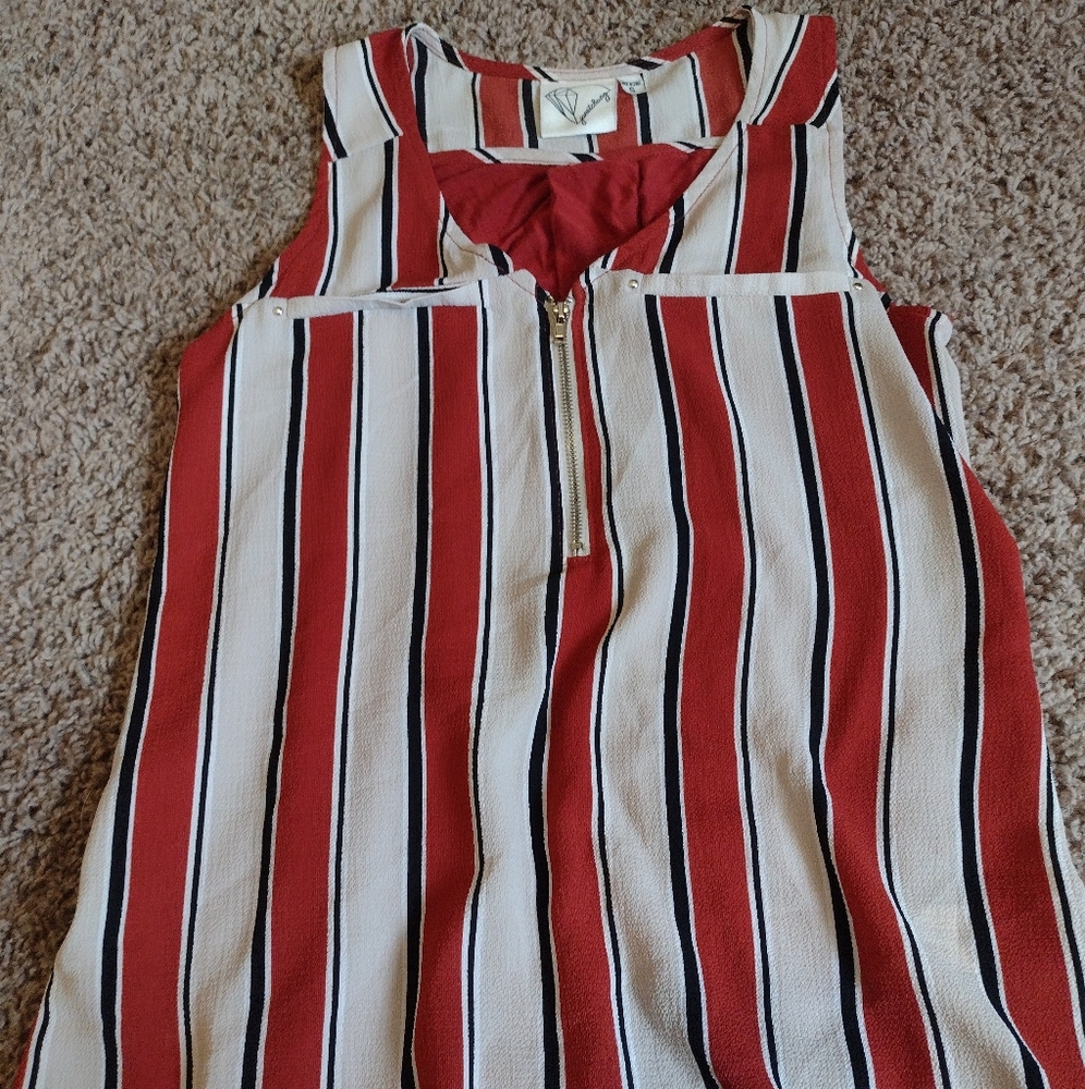 Janet Chung Shirt size small